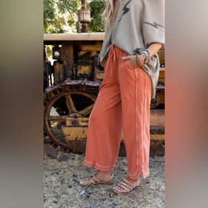 SO COMFY WIDE LEG CROPPED PANT NWT